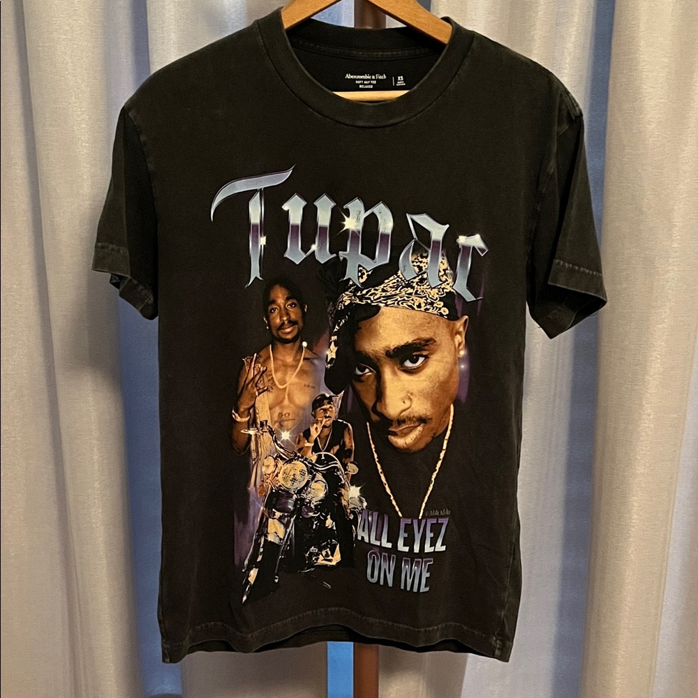 Limited Tupac Graphic T-Shirt Abercrombie